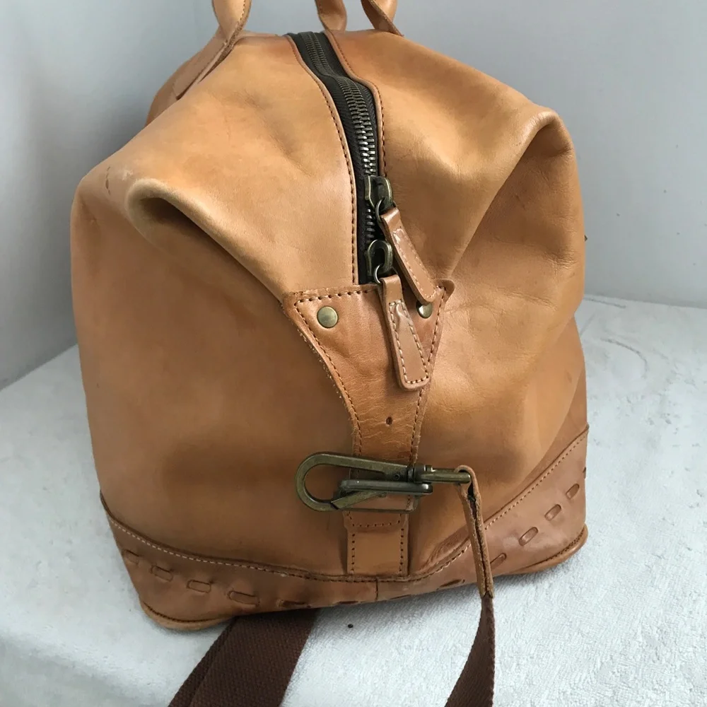 ZARA MENS LEATHER DUFFEL BAG TOO HANDLE CAMEL BROWN